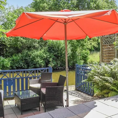 Awesome In W/ Wifi And 3 Bedrooms *